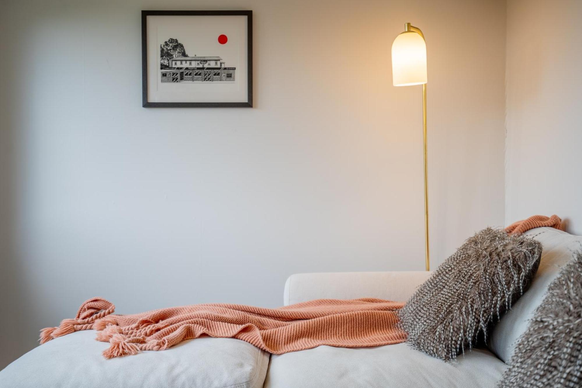 Muriwai Lodge Экстерьер фото