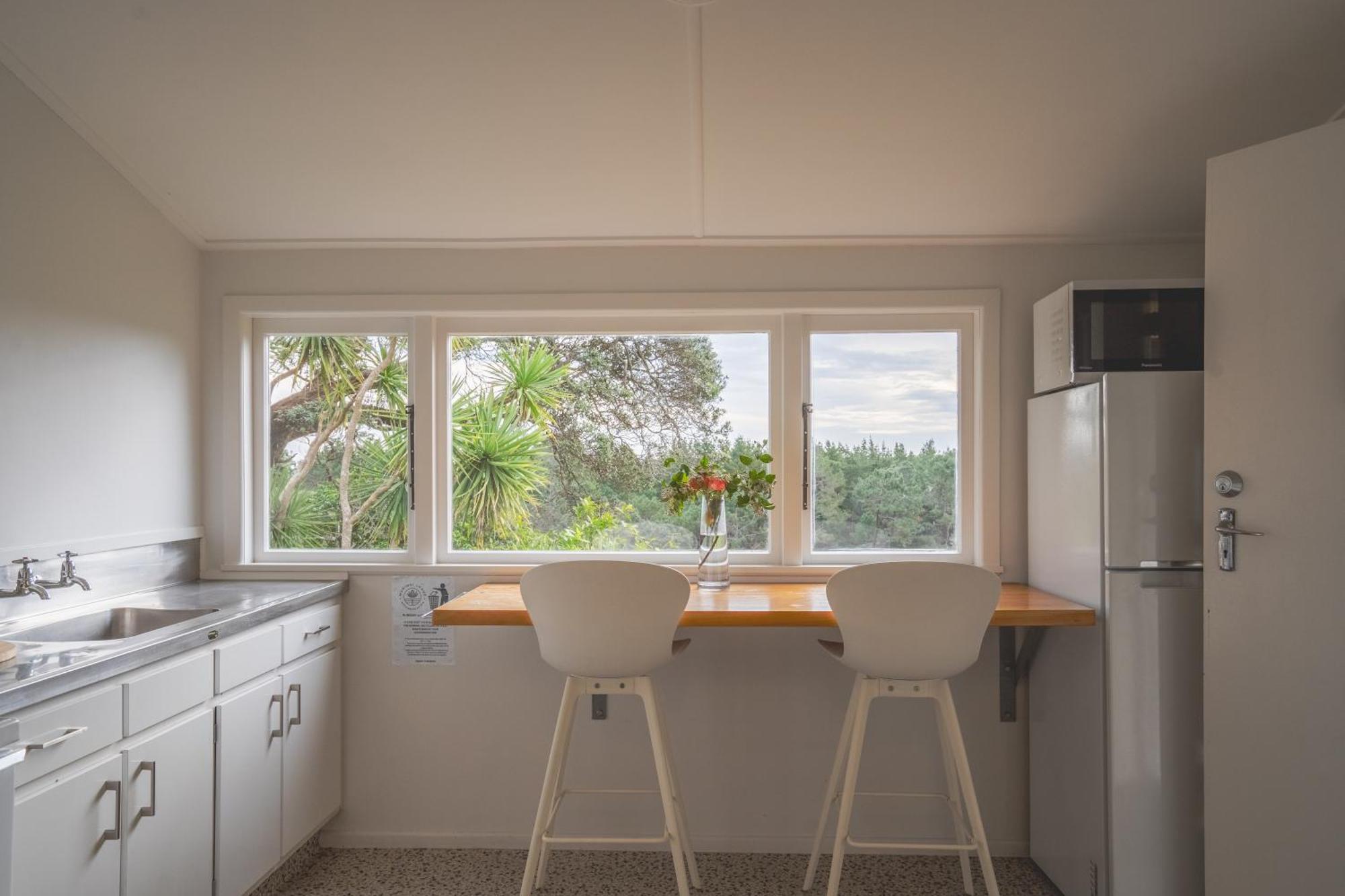 Muriwai Lodge Экстерьер фото