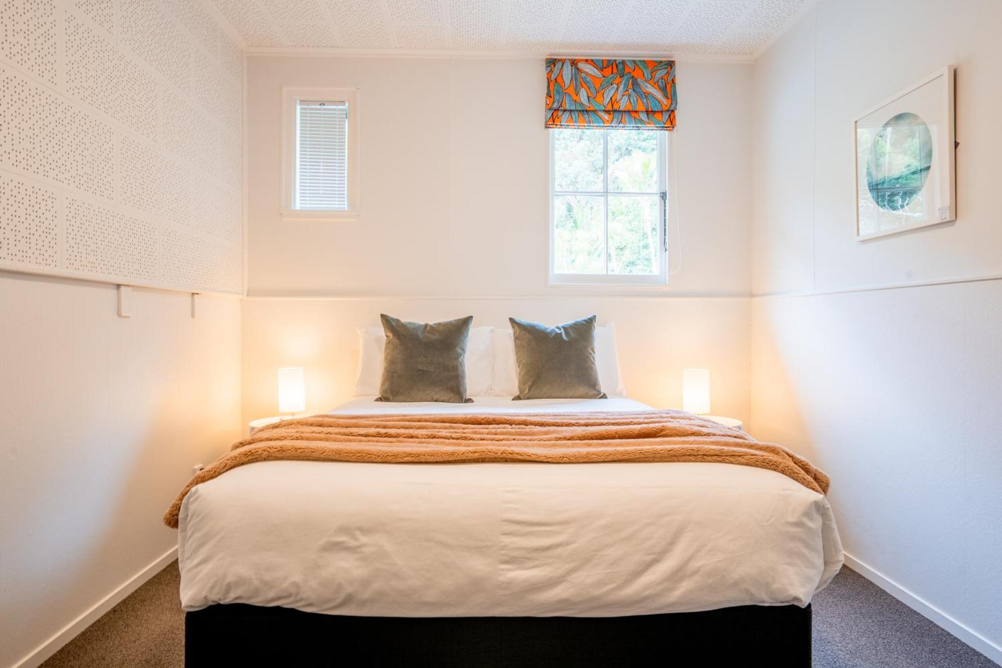 Muriwai Lodge Экстерьер фото